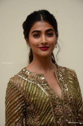 Bollywood Actress Hot Hd Wallpapers For Mobile \/ 1920x1080 download hd 