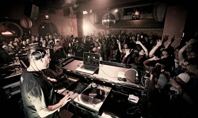 DJ HD Wallpapers - Party Time