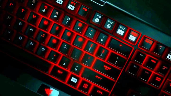 Razer Chroma Wallpapers (74+ images)
