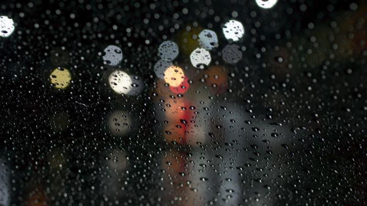 Download Wallpaper 1920x1080 rain, glare, surface, drops Full HD 1080p 