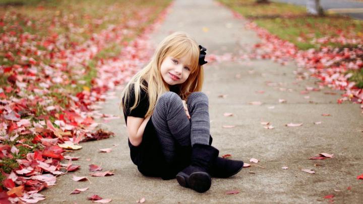 Full HD 1920x1080 Cute Girl Wallpapers