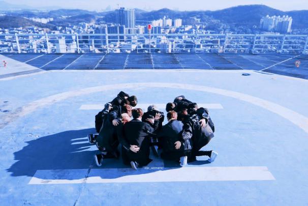 Stray Kids Desktop Wallpapers