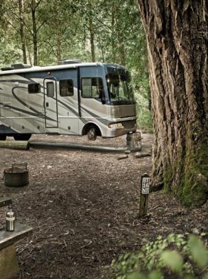 Free download humor funny motorhome camper creature fantasy forest 
