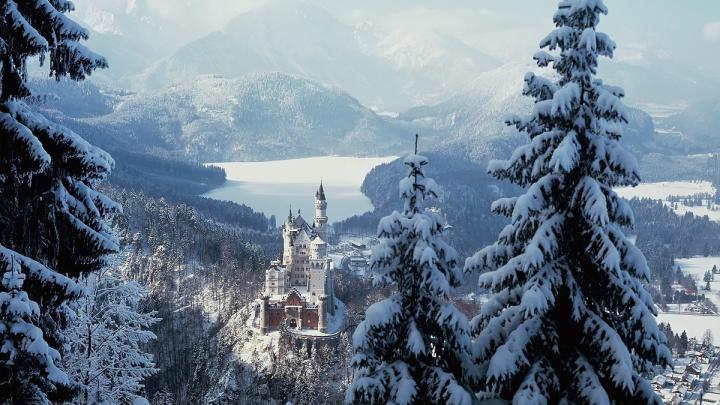 Download Wallpaper 1920x1080 castle, germany, wood, mountains, solitude 