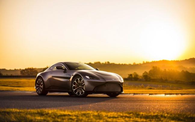 Download Aston Martin Vanquish Free Download 1920x1080 Phone 5K HD 