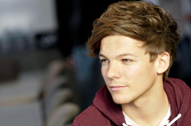 Louis Tomlinson Wallpapers Images Photos Pictures Backgrounds