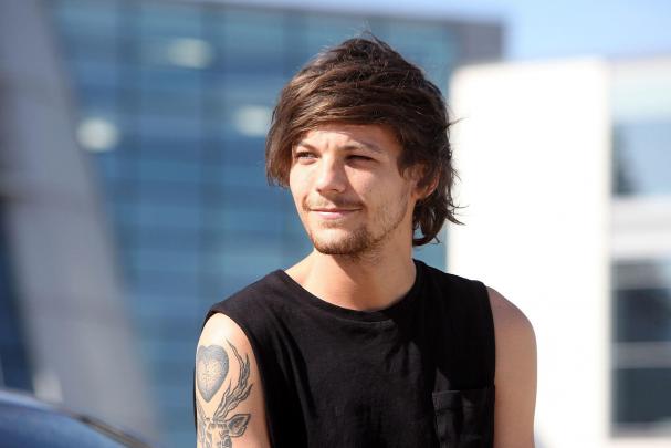 Louis Tomlinson Wallpapers