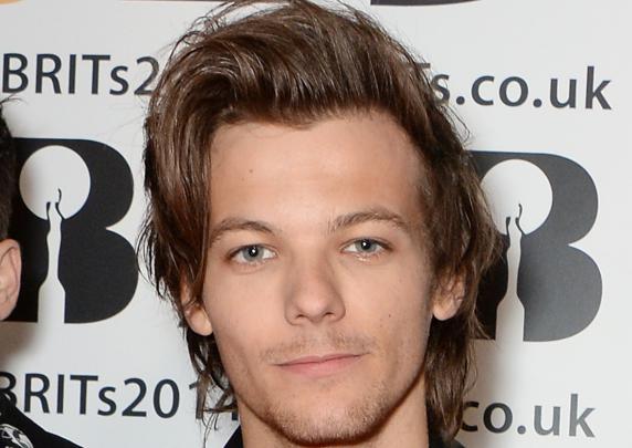 Louis Tomlinson Wallpapers Images Photos Pictures Backgrounds