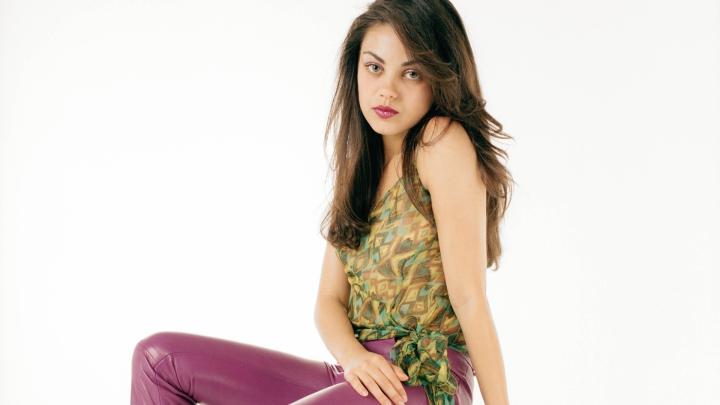 women mila kunis actress white background 1920x1080 wallpaper \u2013 People 