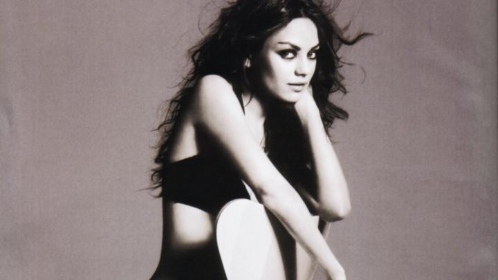 women mila kunis actress 1920x1080 wallpaper High Quality Wallpapers 