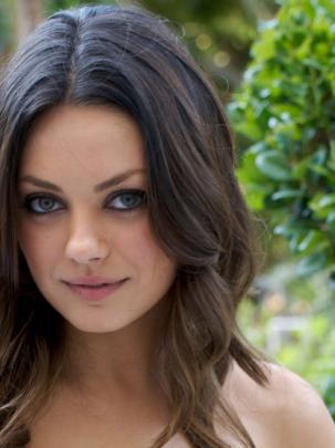 Free download Mila Kunis Wallpapers Images Photos Pictures Backgrounds 