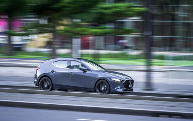 Download Mazda 3 Download 1920x1080 Phone Free 5K HD Wallpaper 