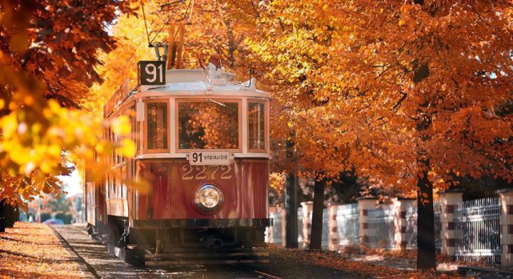 autumn_in_prague-wallpaper-1920x1080-e1392560859934