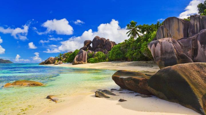 HD Beach Wallpapers 1920x1080 (64+ images)