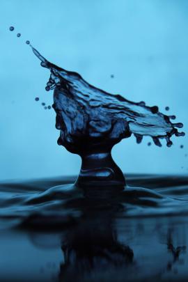 Waterdrop Drop Water Blue 4K Wallpaper - Best Wallpapers