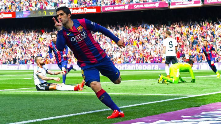 Football Wallpaper 4K \/ Latest 4K Ultra High Definition Wallpapers 