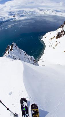 Skiing 4K Wallpapers - Top Free Skiing 4K Backgrounds - WallpaperAccess