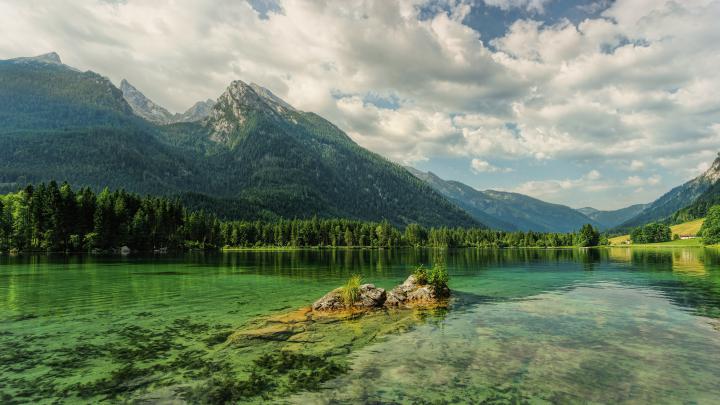 Green Mountain Wallpaper 4k - HD Wallpaper For Desktop Background 