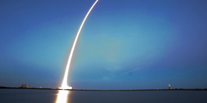 Best 60+ SpaceX Desktop Backgrounds on HipWallpaper | SpaceX Dragon 