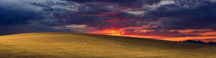 Bliss but a dramatic sunset [3840 x 1080] Triple Monitor Wallpaper 