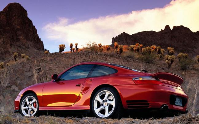 Porsche \u0432 \u043a\u0440\u0430\u0441\u043d\u043e\u043c \u043e\u0431\u043e\u0438 \u0434\u043b\u044f \u0440\u0430\u0431\u043e\u0447\u0435\u0433\u043e \u0441\u0442\u043e\u043b\u0430, \u043a\u0430\u0440\u0442\u0438\u043d\u043a\u0438, \u0444\u043e\u0442\u043e, 1440x900.