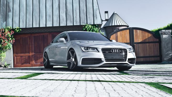 Download Wallpaper 1920x1080 garage, audi, auto, audi a7, car Full HD 