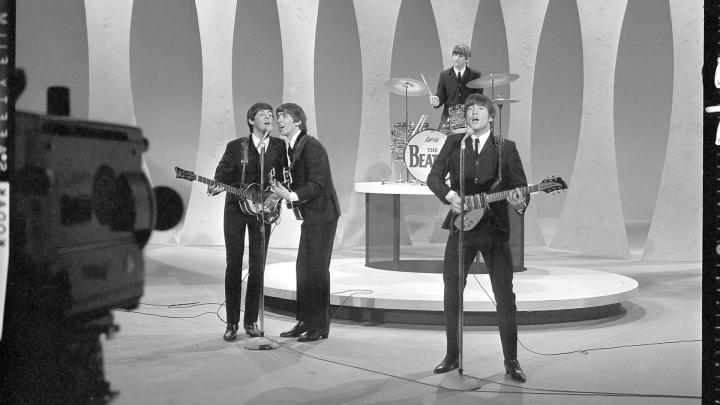 Free download Download Wallpaper 1920x1080 the beatles show game camera 