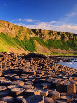 Free download the Giants Causeway Bing Wallpaper 1920x1080 wallpaper 