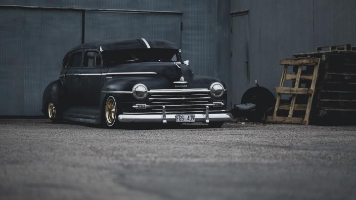Plymouth Classic Car Parking wallpaper | 1920x1080 | #17675