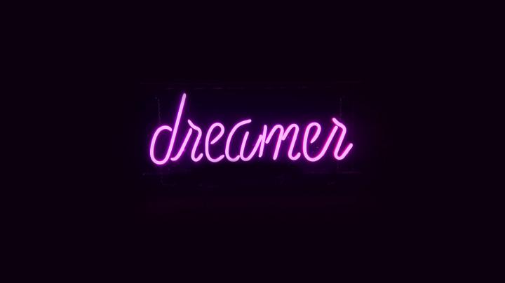 desktop-wallpaper-laptop-mac-macbook-air-ay55-dreamers-neon-sign-dark 