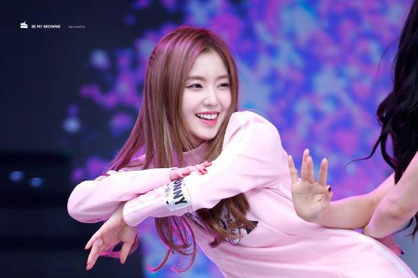 Red Velvet Irene Wallpapers