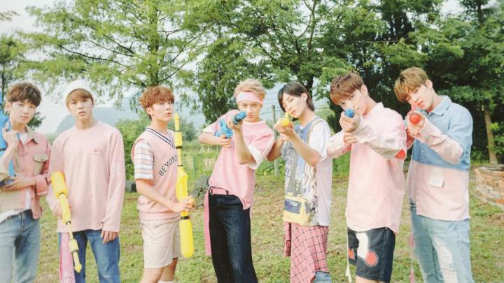 Seventeen Desktop Wallpapers