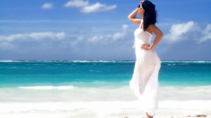 Beaches Sea Brunette