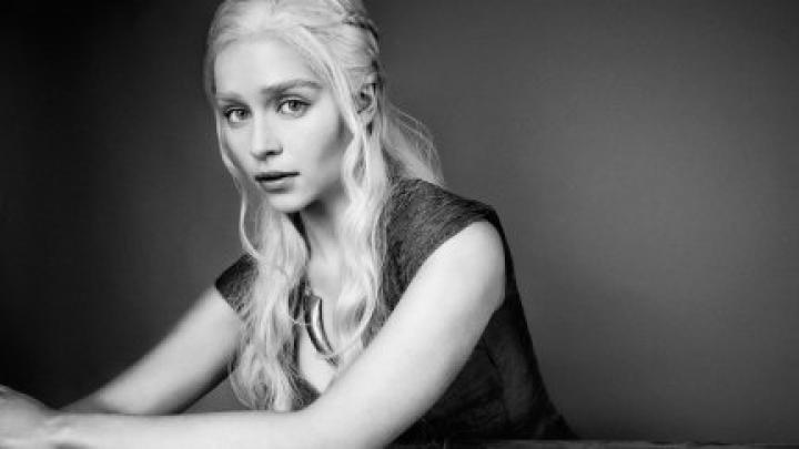 Emilia Clarke, Daenerys Targaryen, women, monochrome, Game of Thrones 