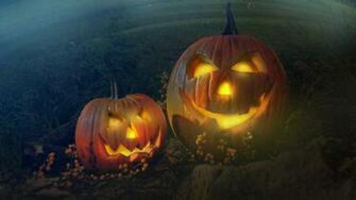 Free download HALLOWEEN dark haunted house spooky wallpaper 1920x1080 