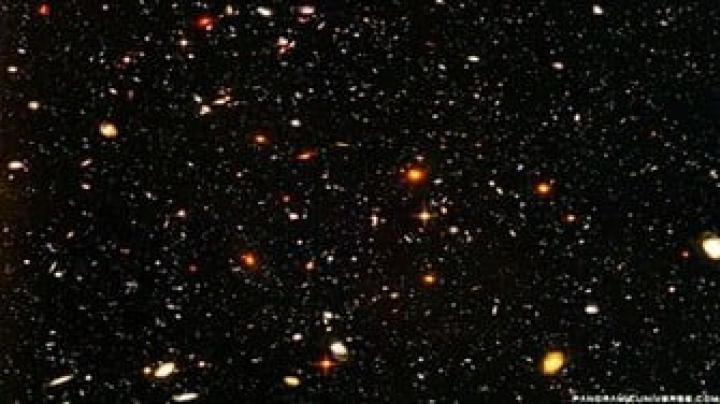 Hubble Ultra Deep Field Wallpaper -