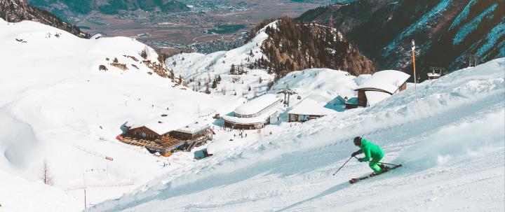 Snow Skiing Wallpapers - Top Free Snow Skiing Backgrounds - WallpaperAccess