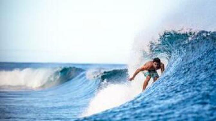 Free download Tahiti Surf wallpaper 1001824 [1920x1080] for your 
