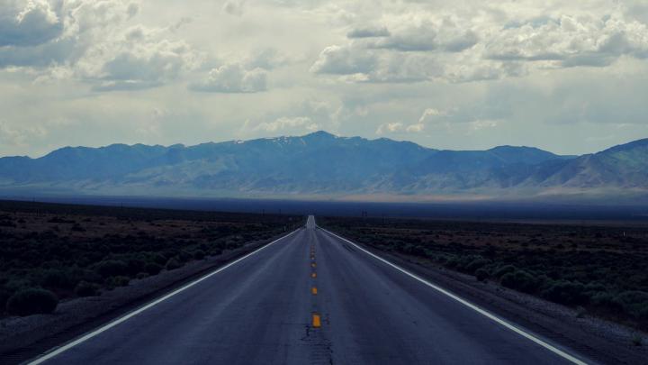 Download wallpaper 1920x1080 road, mountains, horizon, asphalt, marking 