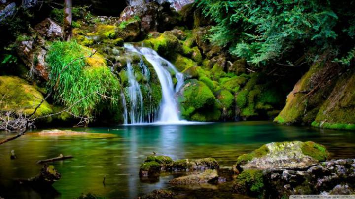 [44+] Free Waterfall Wallpaper 1920x1080 