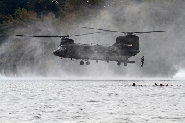 US Army, Boeing CH 47 Chinook Wallpapers HD \/ Desktop and Mobile 