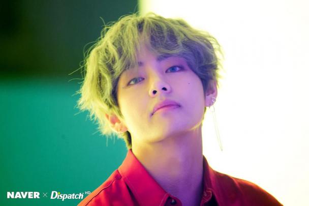 BTS V Aesthetic Desktop Wallpapers - Top Free BTS V Aesthetic Desktop 