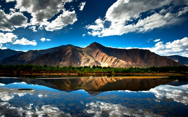 Retina Wallpapers HD