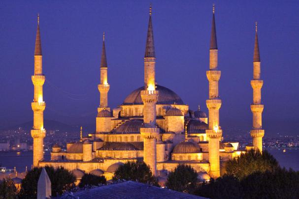 TOP AMAIZING ISLAMIC DESKTOP WALLPAPERS: Sultan Ahmed Mosque, Blue 