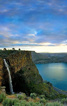 Vertical Wallpaper Images -