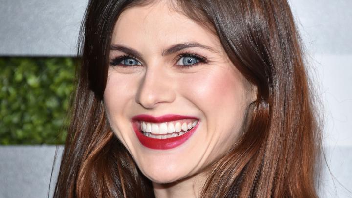 Alexandra Daddario | Promiflash.de