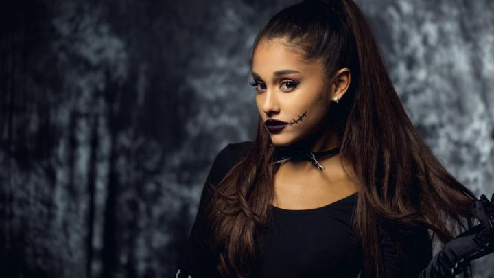 Ariana Grande scary makeup wallpaper 1920x1080 - WallMesh