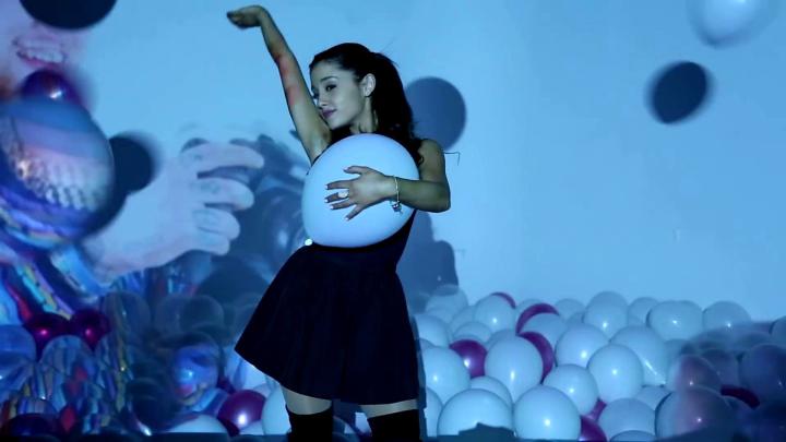 Ariana Grande Wallpapers (77+ images)