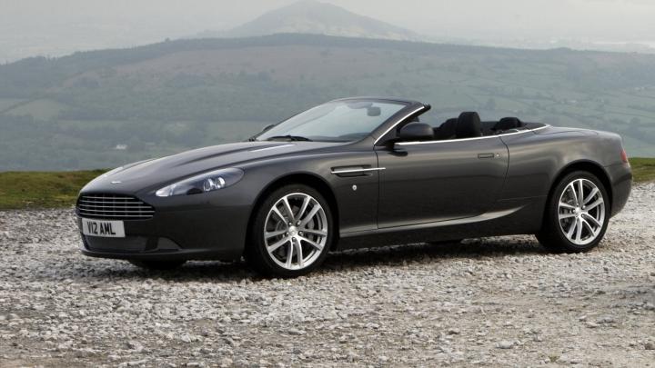 Download Wallpaper 1920x1080 aston martin, db9, 2010, pale blue, rear 
