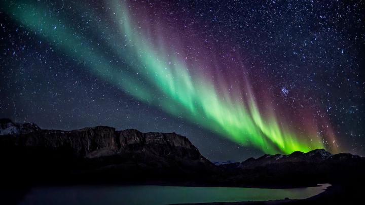 [73+] Aurora Wallpaper 